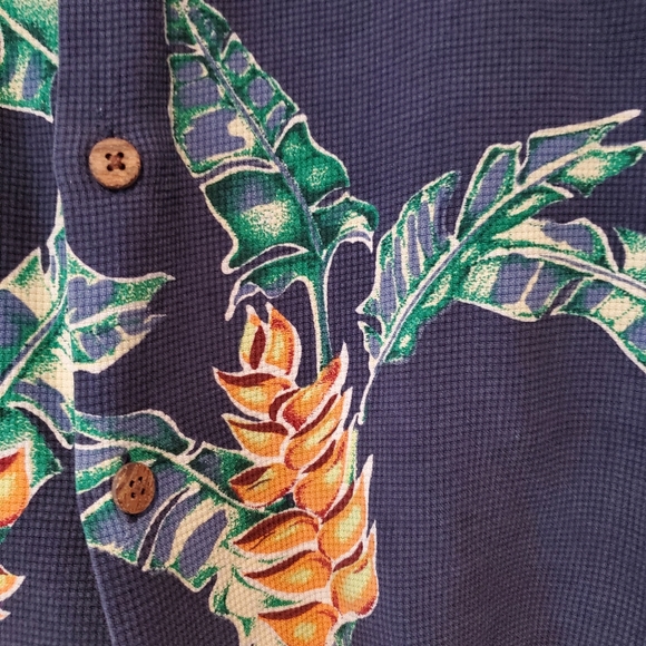 Camp Shirt - Picture 4 of 6